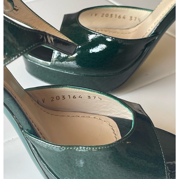 SOLD !!!YVES SAINT LAURENT BOTTLE GREEN PLATFORM STRAPPY HEELS SIZE 7.5 - Picture 3 of 6
